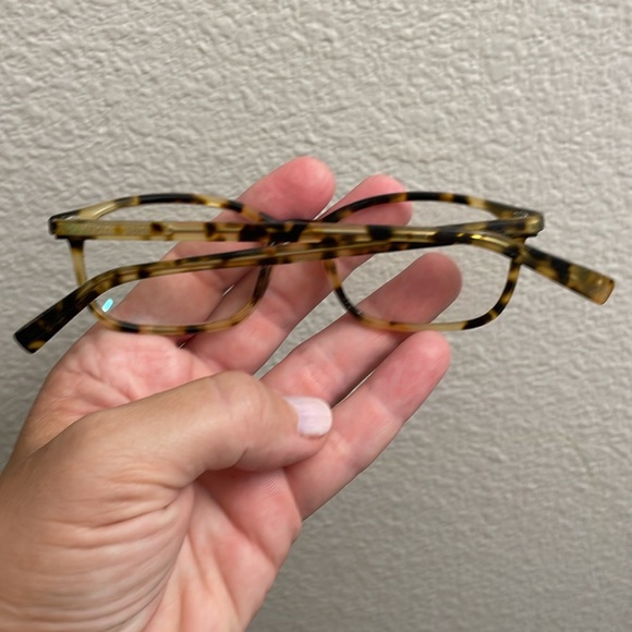 Warby Parker Tortoiseshell Glass Frames - Picture 2 of 5